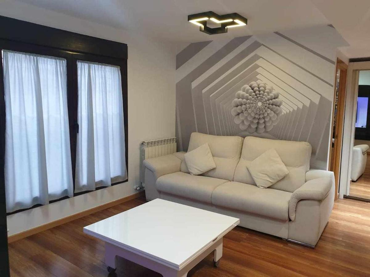Apartamento Centro Aparcamiento Gratuito Al Lado Del Pilar Zaragoza Exterior foto